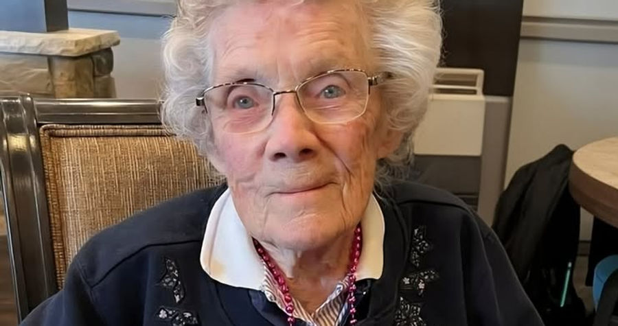 Service for Laurie Vulich